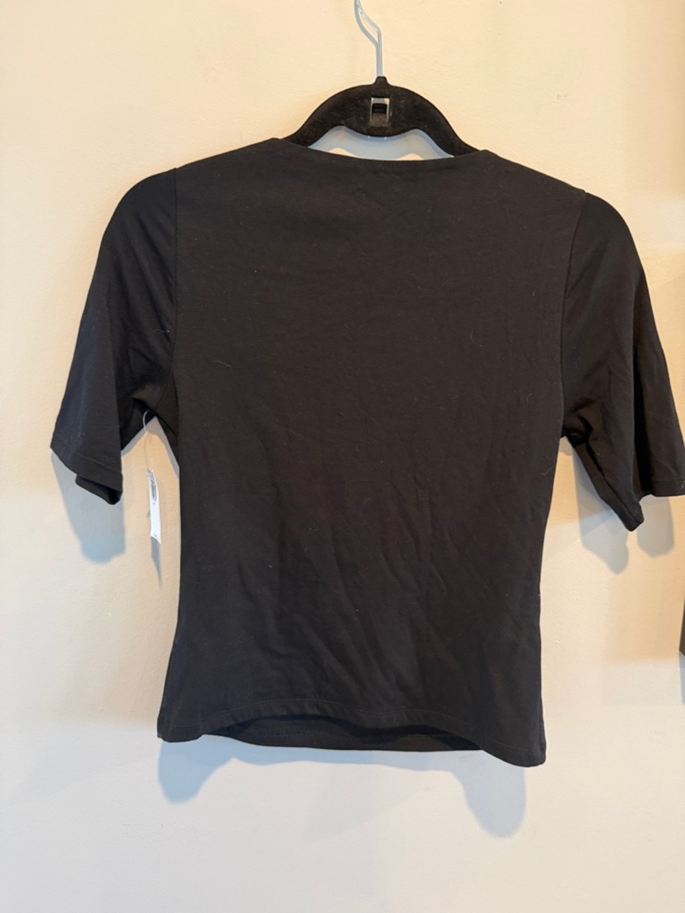 Old Navy Black Scoop Neck Short Sleeve Women's Top - Picture 6 of 6